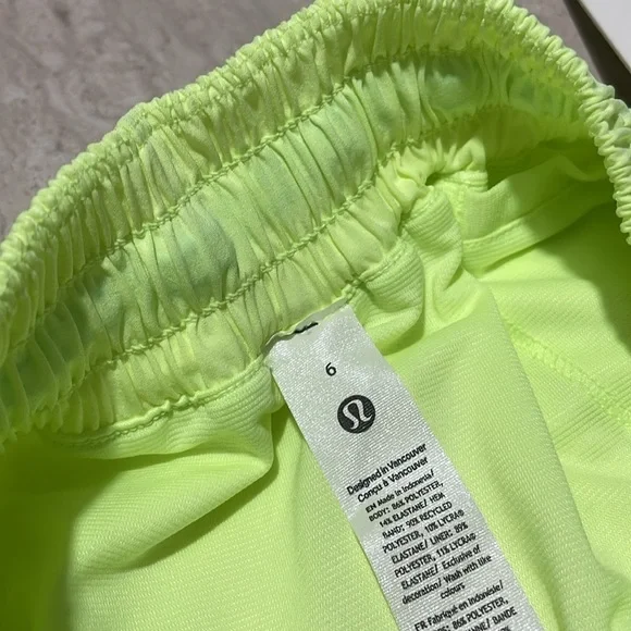 NWT Lululemon Neon Hotty Hot LR Shorts 2.5” *6 - Picture 5 of 5